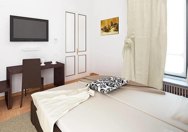 Bed and Breakfast Casa Di Clara Турин Экстерьер фото